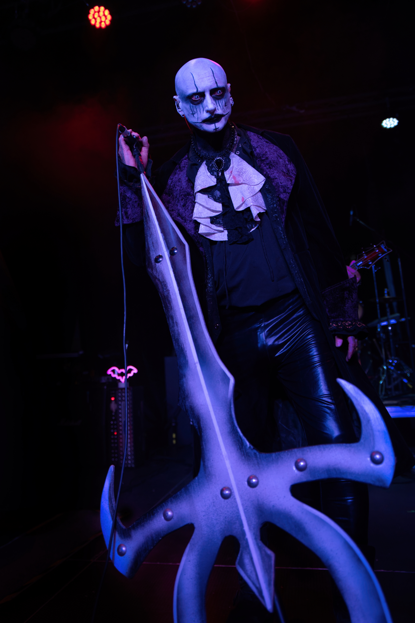 Al